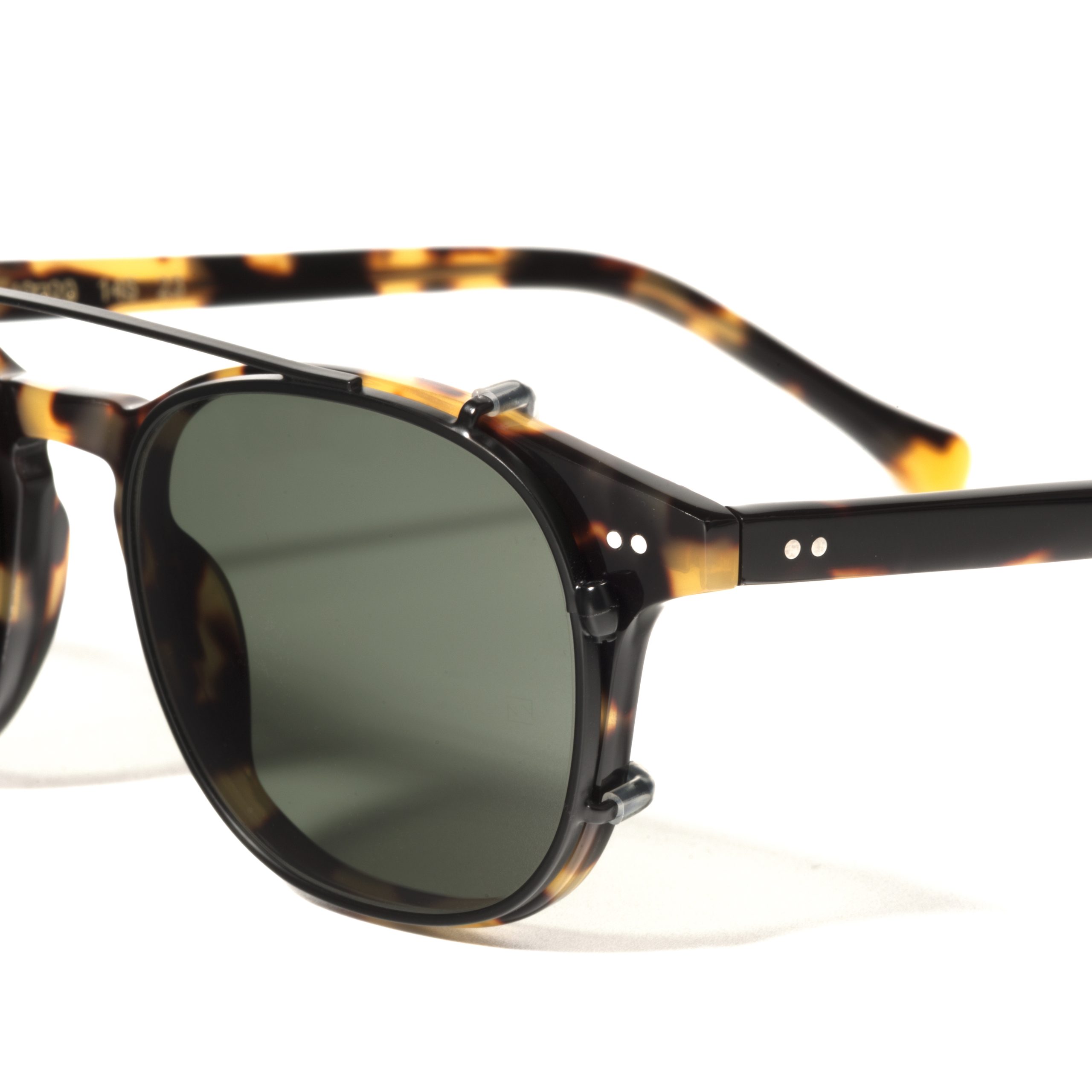 L.G.R Fez Bold clip-on Black Matt 22 verde