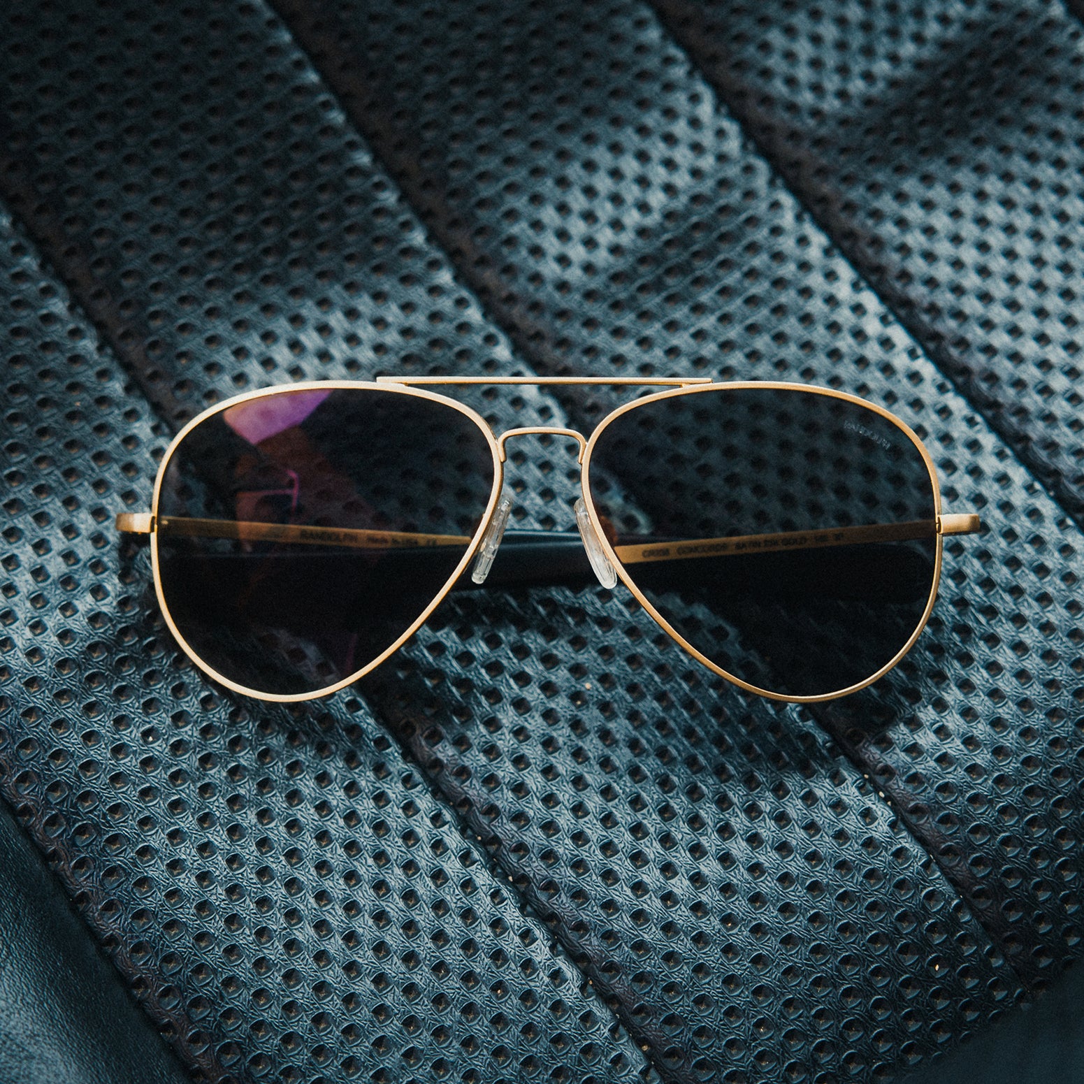 Randolph Concorde 23k Satin Gold occhiali da sole grigi
