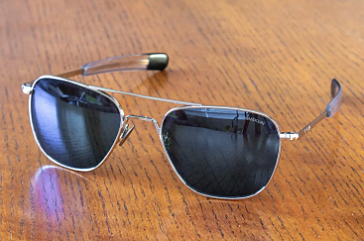 Randolph Aviator 22k Satin Rose Gold Slate occhiali da sole polarizzati