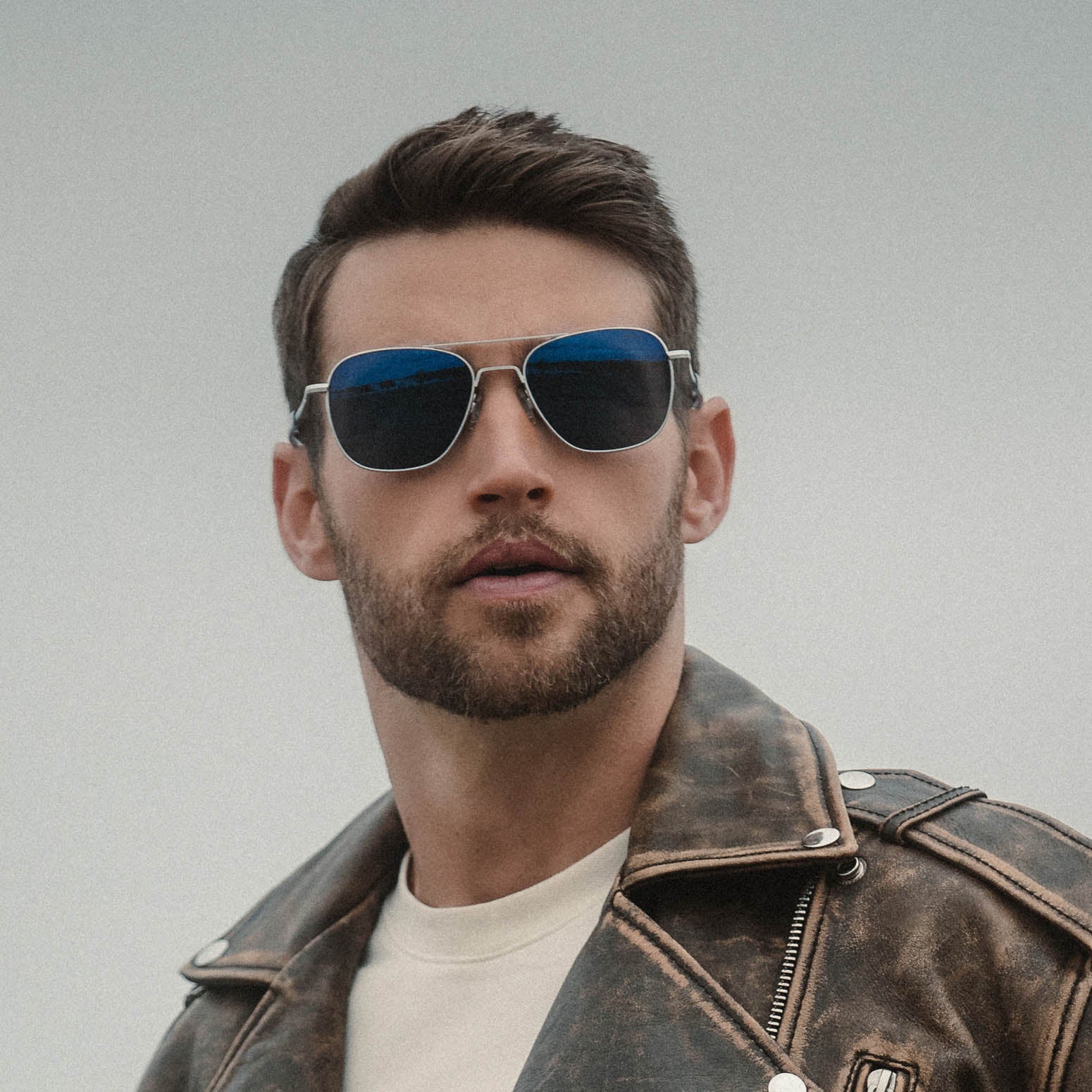 Randolph Aviator Matte Chrome occhiali da sole Atlantic Blue