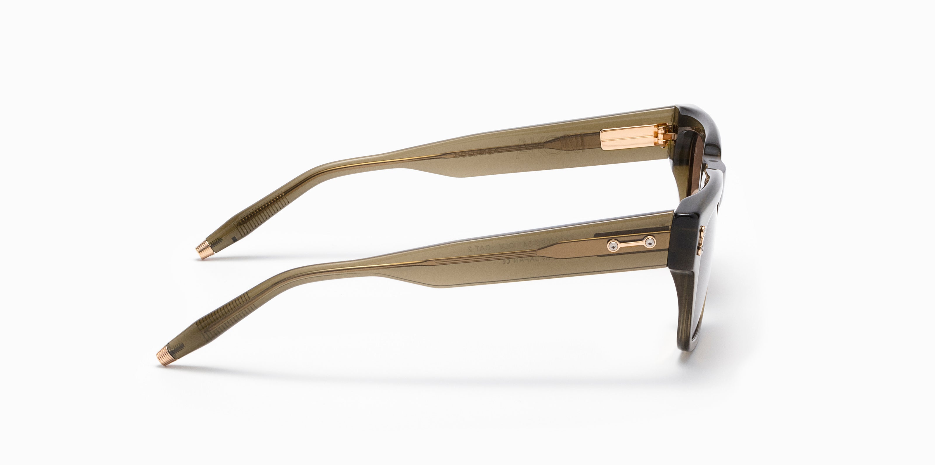 Akoni Etere Columba 54 occhiali da sole Olive acetato