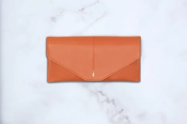 Jacques Marie Mage Circa Envelope custodia occhiali arancione