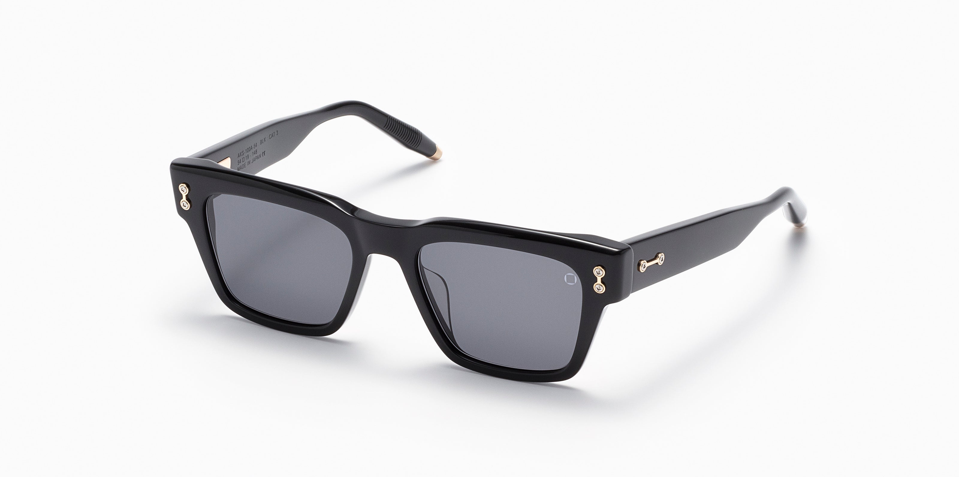 Akoni Etere Columba 54 occhiali da sole nero acetato