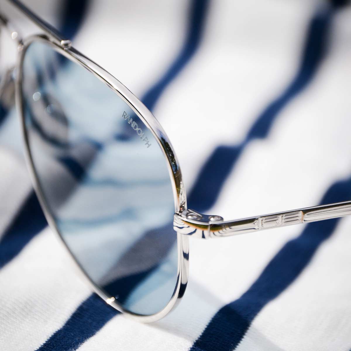 Randolph Concorde occhiali da sole 23k White Gold Blue Hydro