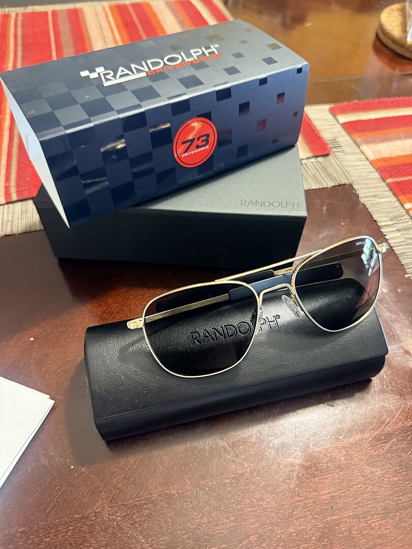Randolph Aviator occhiali da sole 23k Satin Gold Apex Gray