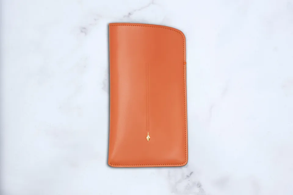 Jacques Marie Mage Circa Slip Case custodia arancione