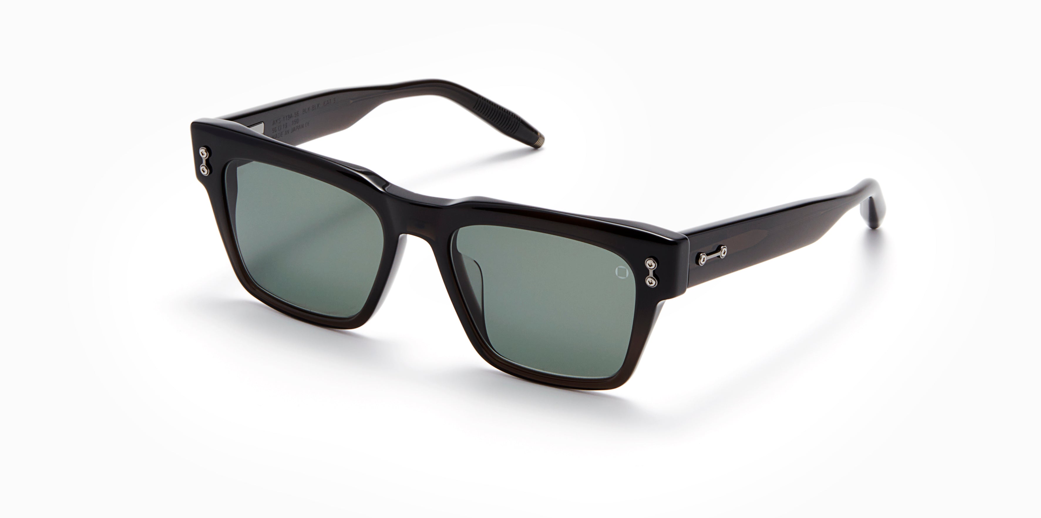 Akoni Columba 56 occhiali da sole nero acetato giapponese
