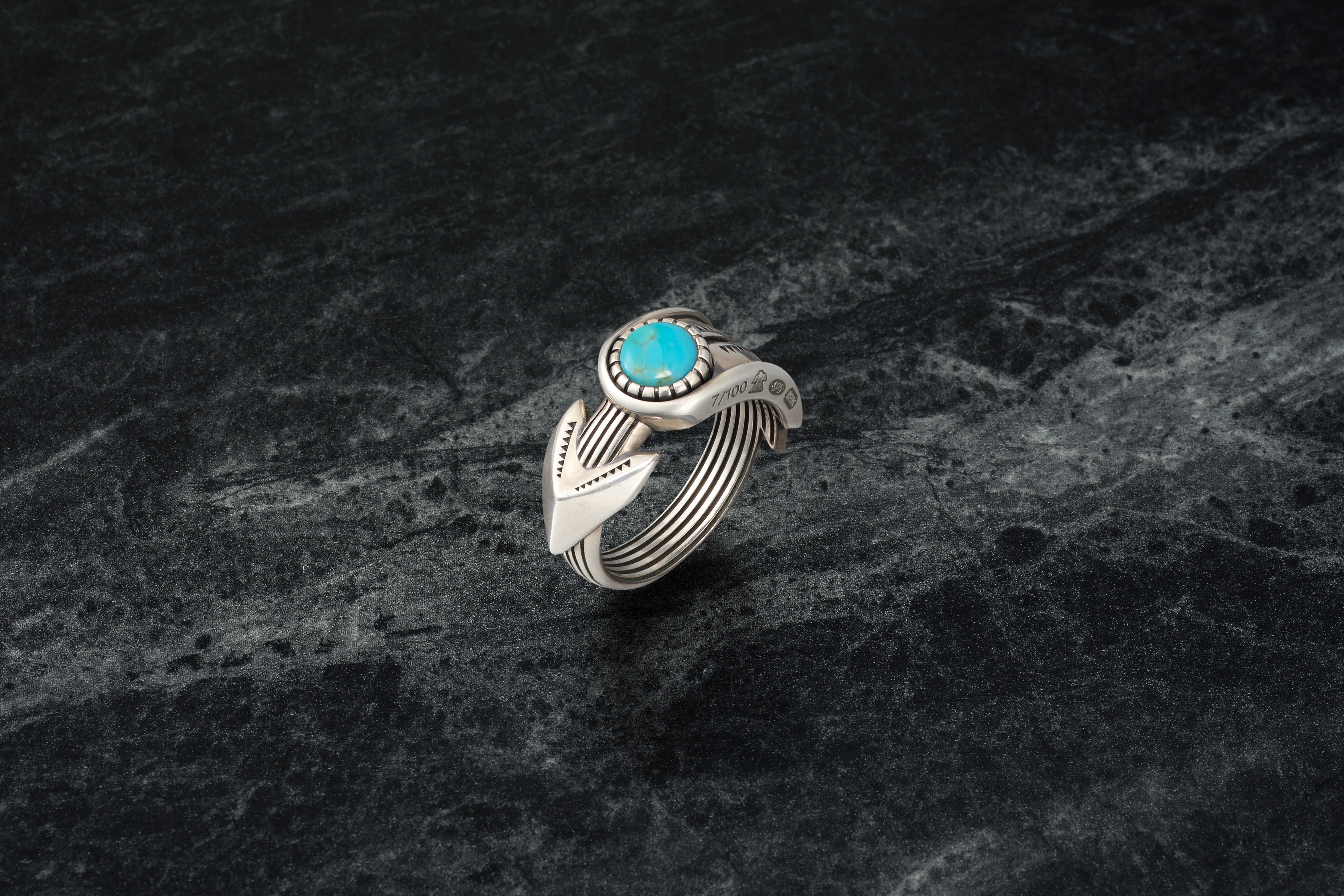 Jacques Marie Mage Natrona anello oro 18 kt
