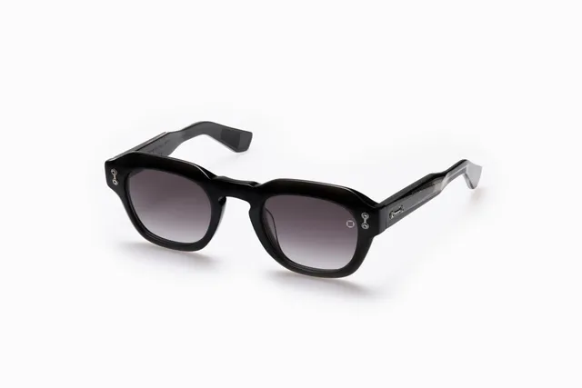 Akoni Horizon Blaze occhiali da sole Crystal Black 48