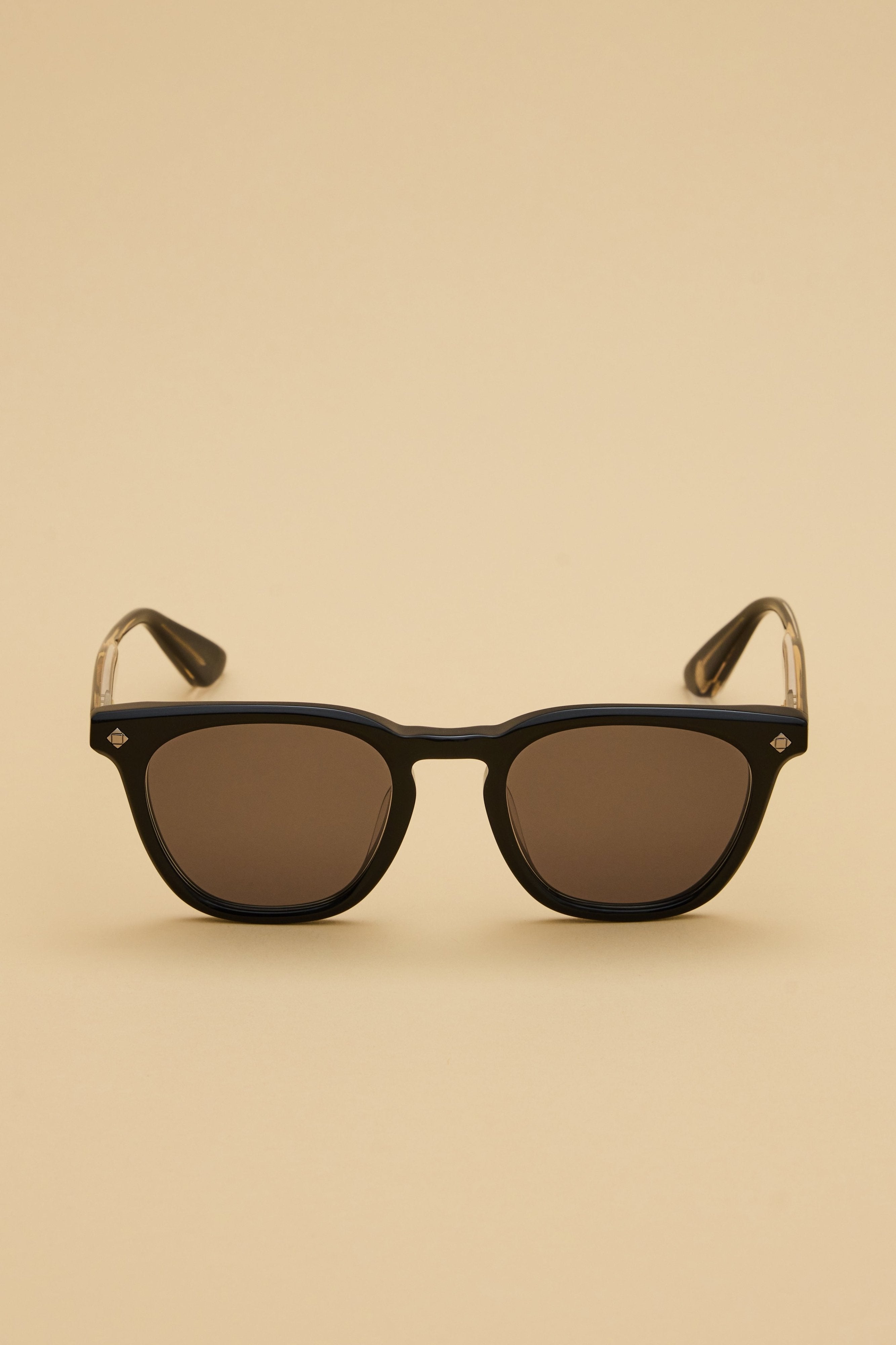 Lunetterie Générale Amour Propre occhiali da sole acetato grigio