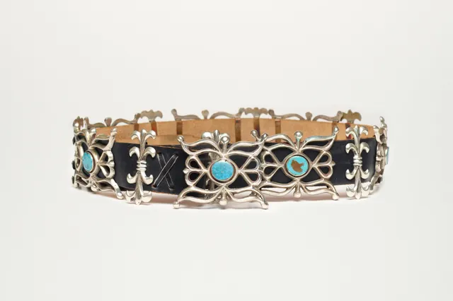 Jacques Marie Mage Navajo Concho cintura anni 60