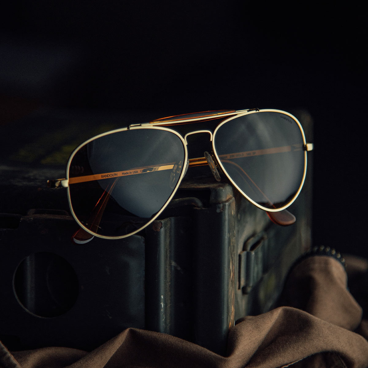 Randolph Sportsman 23k Gold American Tan occhiali aviatore polarizzati