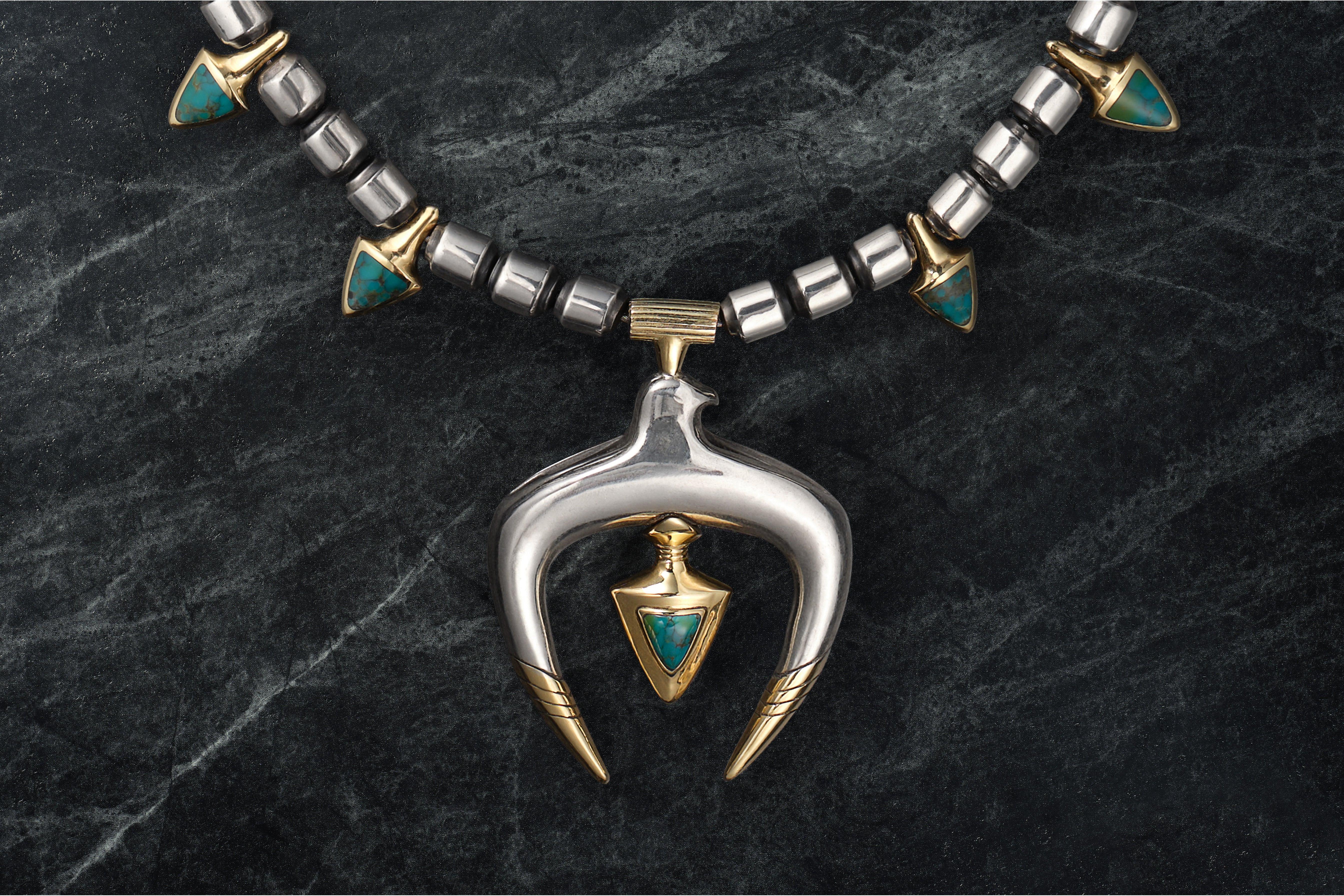 Jacques Marie Mage Atian collana electrum