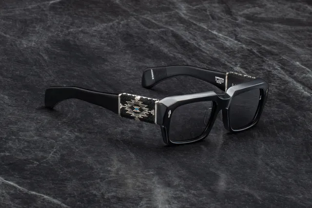 Jacques Marie Mage Beaded Dakota occhiali da sole 01B Hematite perline