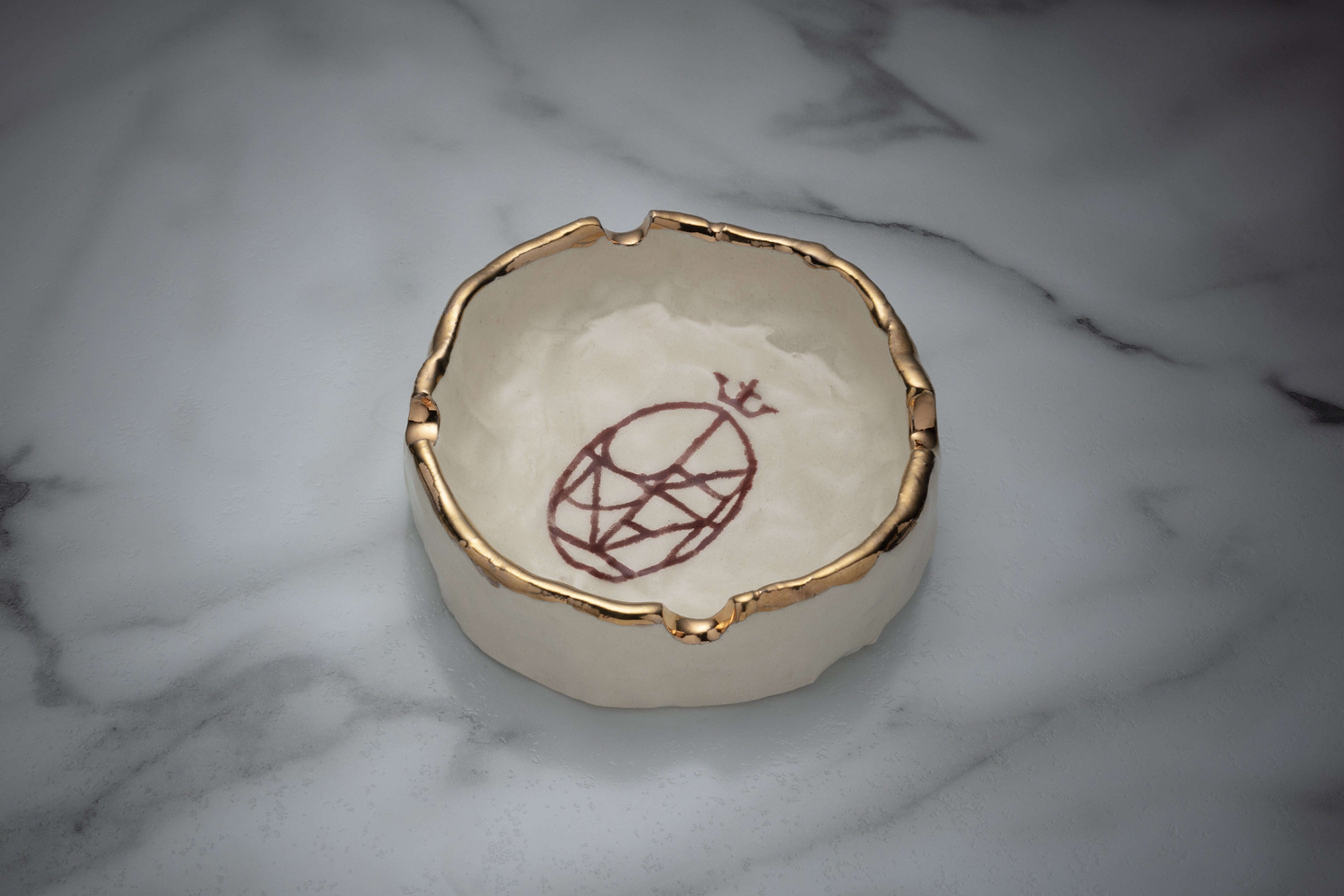 Jacques Marie Mage Insignia posacenere ceramica bordeaux empire