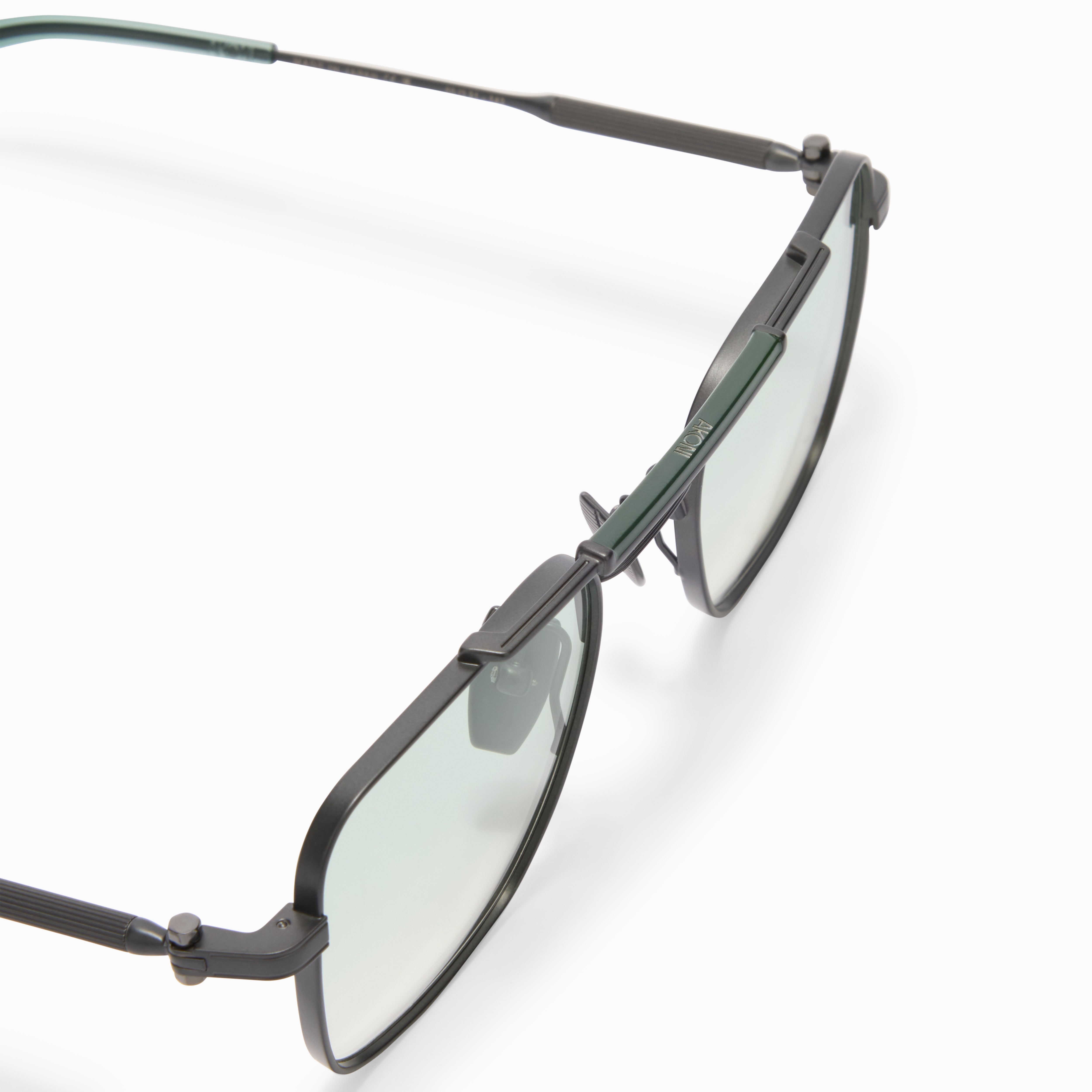 Akoni Horizon Europa occhiali da sole Brushed Black Iron metallo