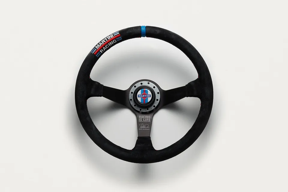Jacques Marie Mage Martini Racing Is Life volante accessorio